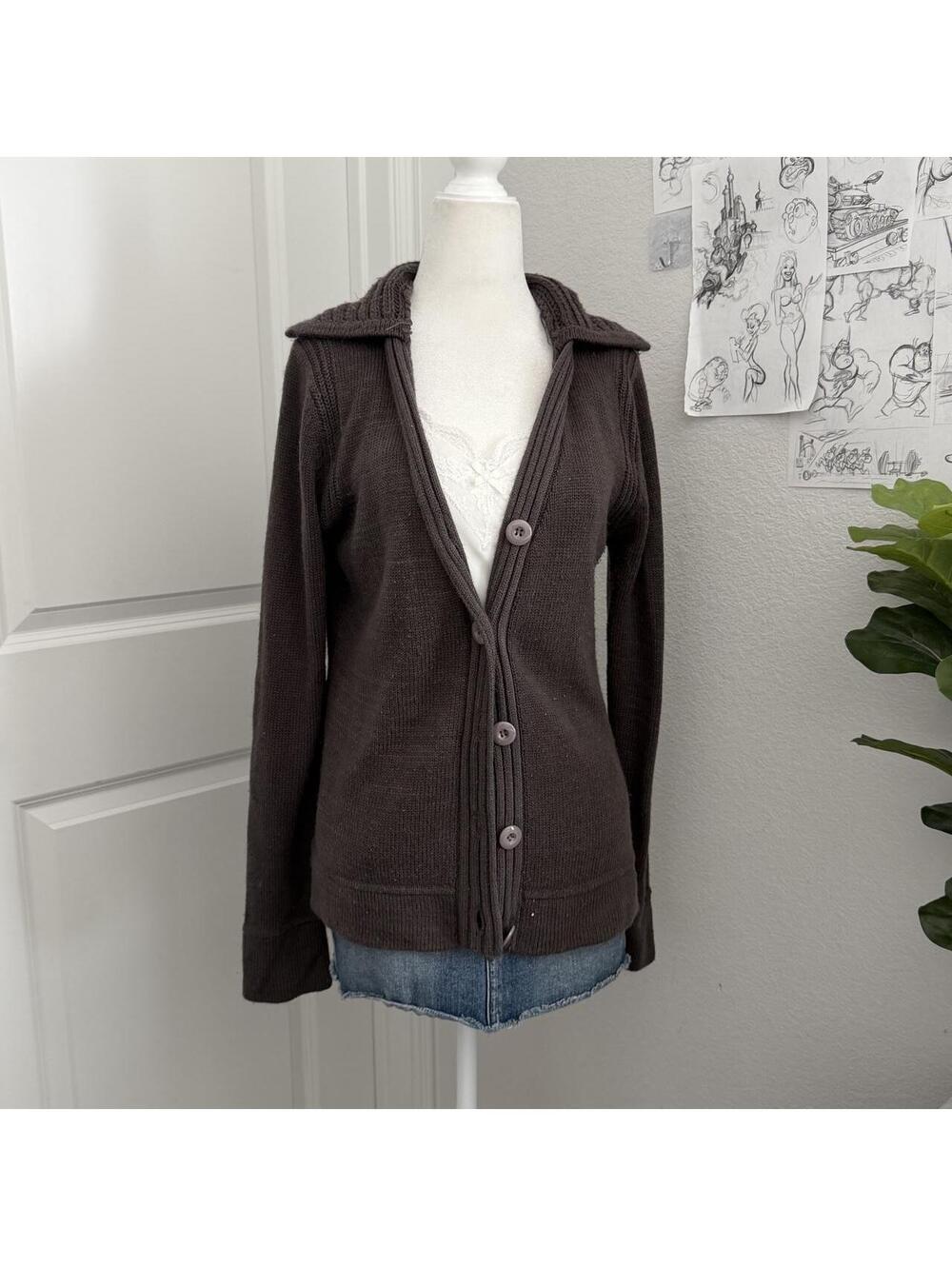 Brown vintage cardigan
